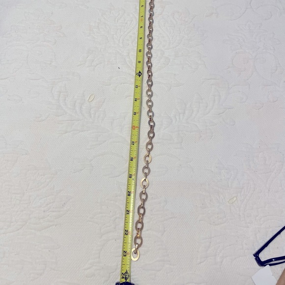 Chico’s Chunky Medallion Adjustable Chain Belt - Picture 8 of 10